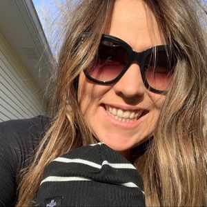 Meet your Posher, Sara